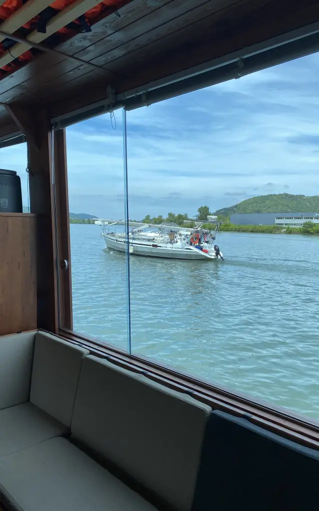 Déjeuner-croisière sur la Rhône