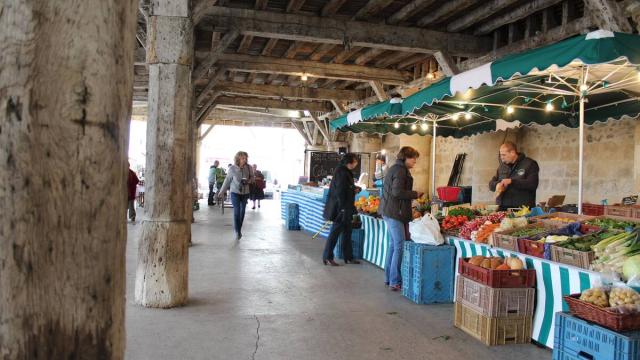 Market in Fère-en-Tardenois