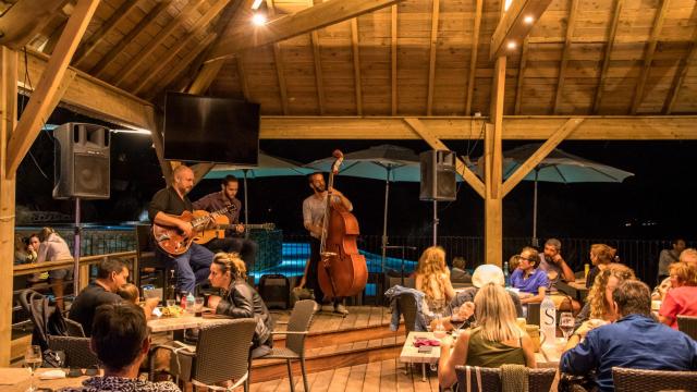 Dîner en musique