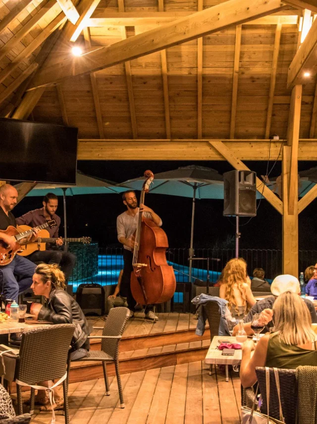 Dîner en musique