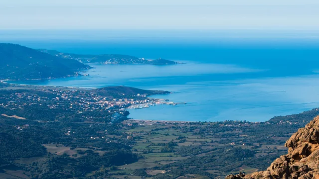Panorama sur le golfe du Valinco depuis le Col de Siu