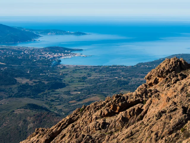 Panorama sur le golfe du Valinco depuis le Col de Siu