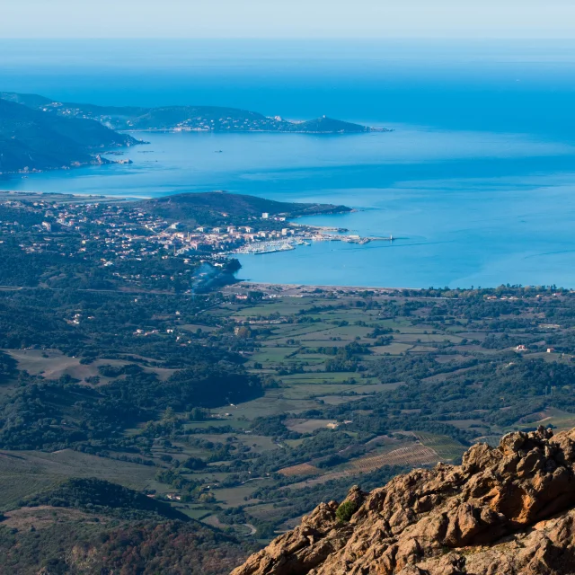 Panorama sur le golfe du Valinco depuis le Col de Siu