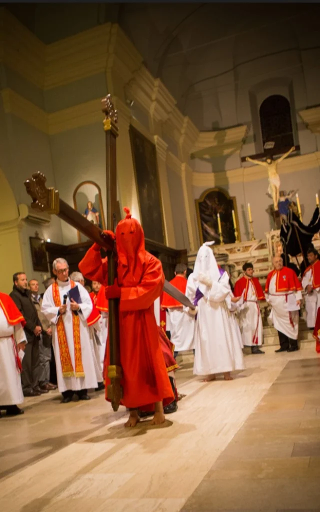 Catenacciu dans l'église de Sartène