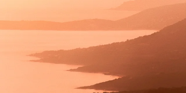 Couché de soleil sur le golfe du Valinco