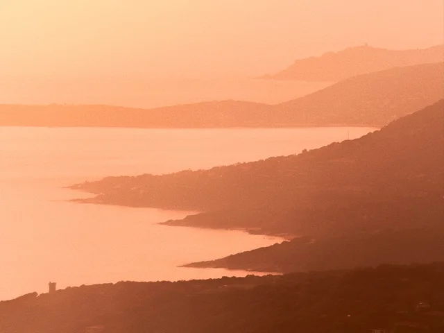Couché de soleil sur le golfe du Valinco