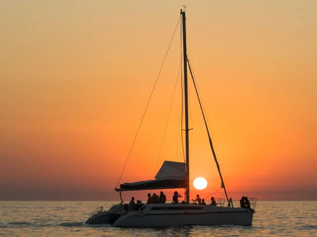 Sunset Catamaran Valinco