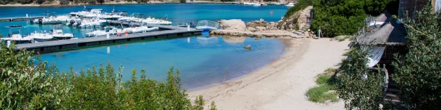 Le port de plaisance tizzano