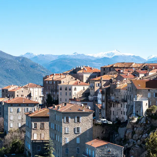 Sartène, la plus corse des villes corses