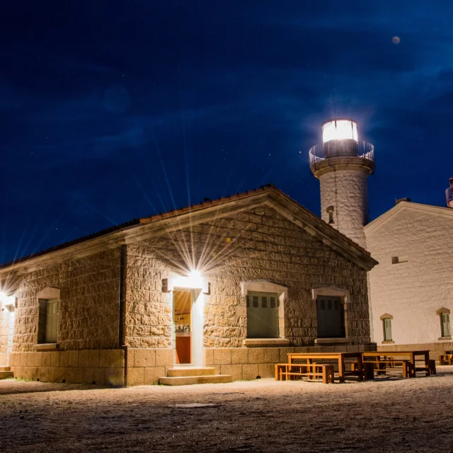 Le refuge du Phare de Senetosa