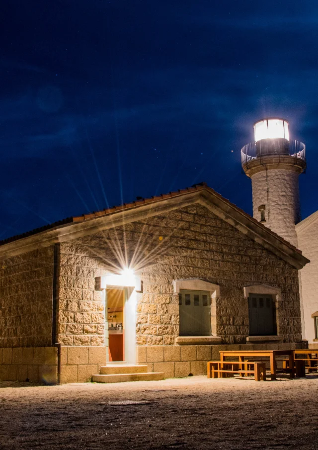 Le refuge du Phare de Senetosa