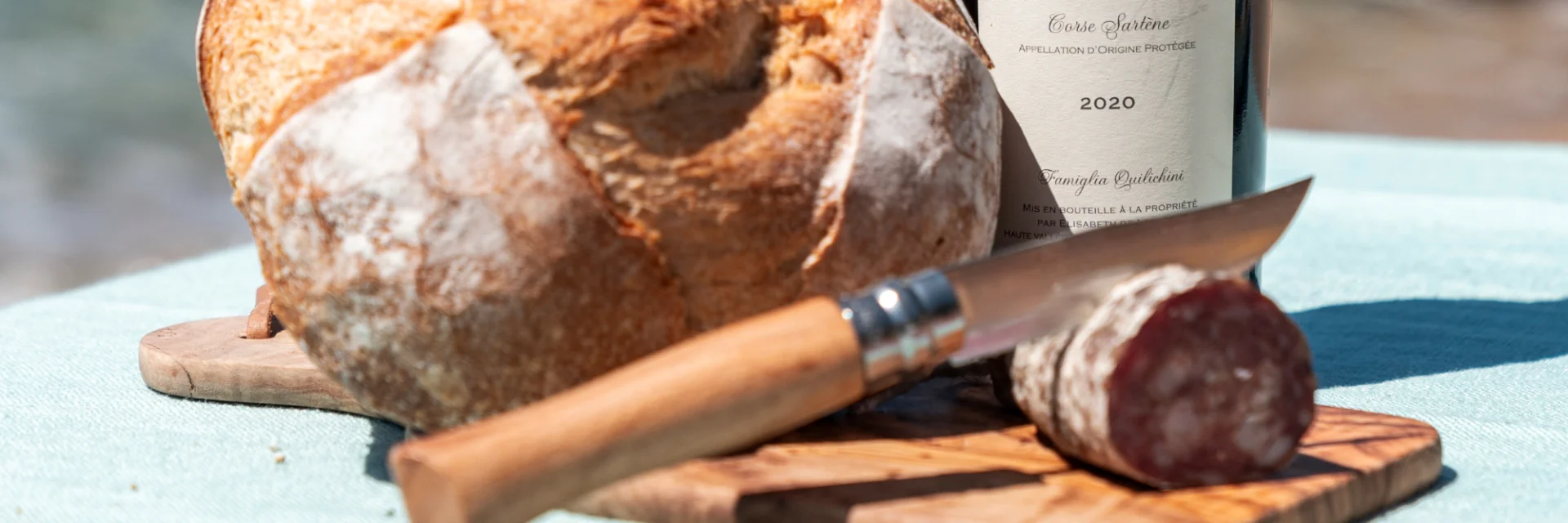 La Corse Du Pain Du Vin Et Du Saucisson