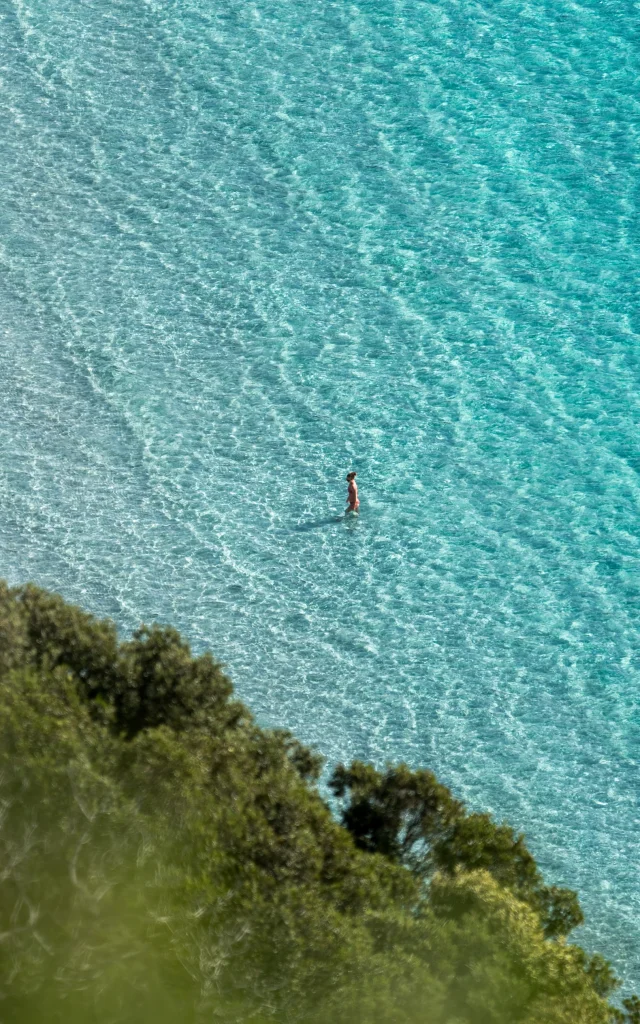 Les Eaux Cristalines De Roccapina