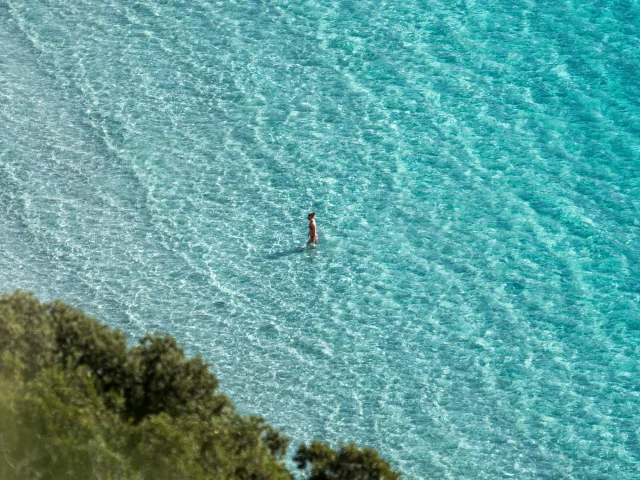 Les Eaux Cristalines De Roccapina