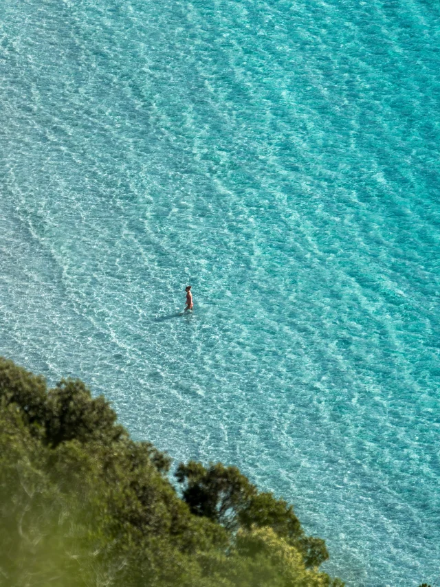 Les Eaux Cristalines De Roccapina