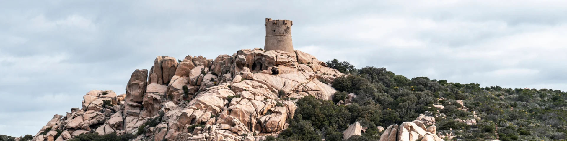 Tour Genoise De Senetosa