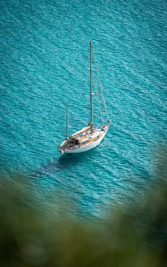 Voguer Dans La Baie De Roccapina