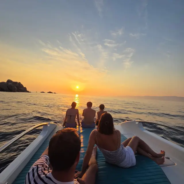 Coucher de soleil sur le golfe du Valinco