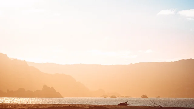 L'heure dorée sur le littoral du golfe du Valinco