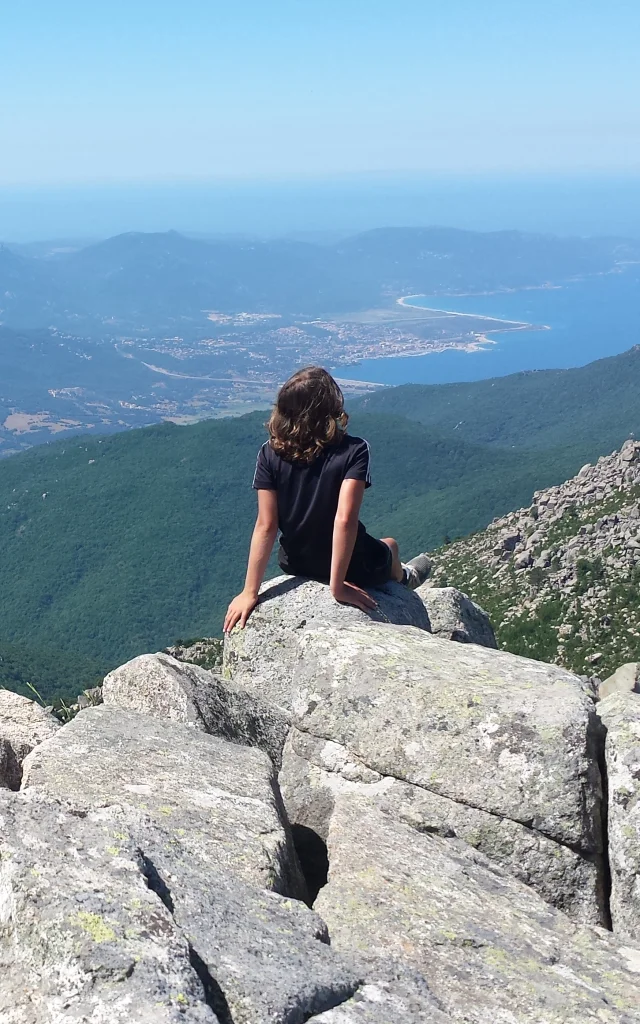 Vue sur le golfe du Valinco depuis le Monte Sant Petru