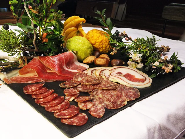 Charcuterie traditionnelle corse