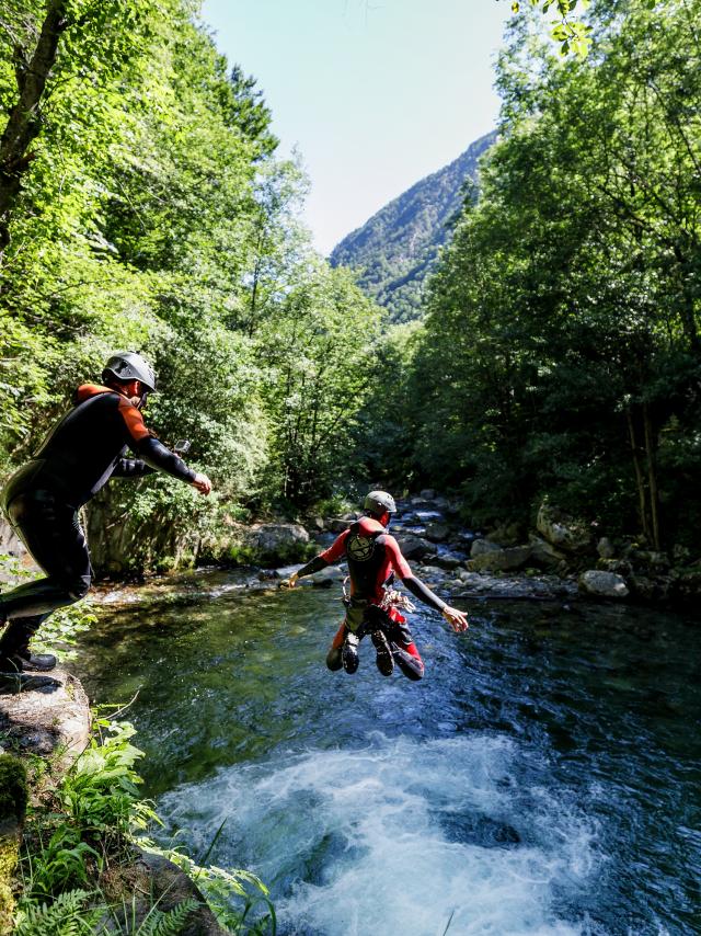 Canyoning