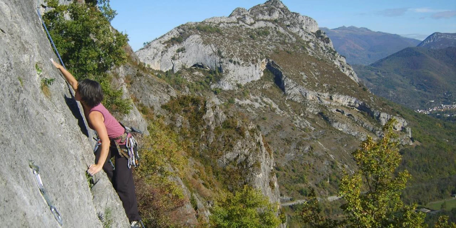 2021 Bureau Des Guides Escalade Falaise Orlu Cp Bdg