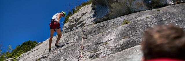 Escalade de la falaise d'arguibelle à Lanne en Baretous