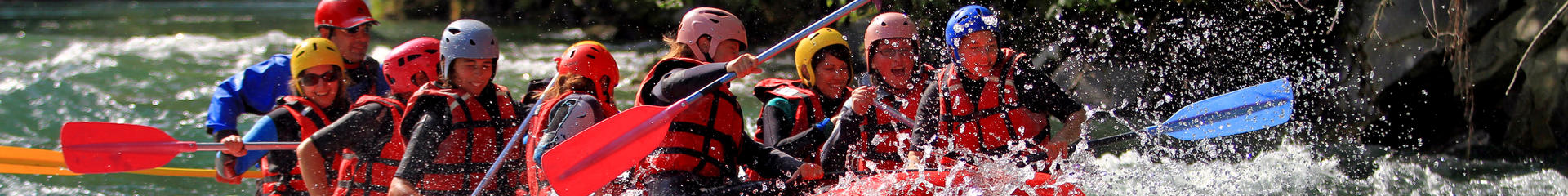 Descenso en rafting en el arroyo de Aspe