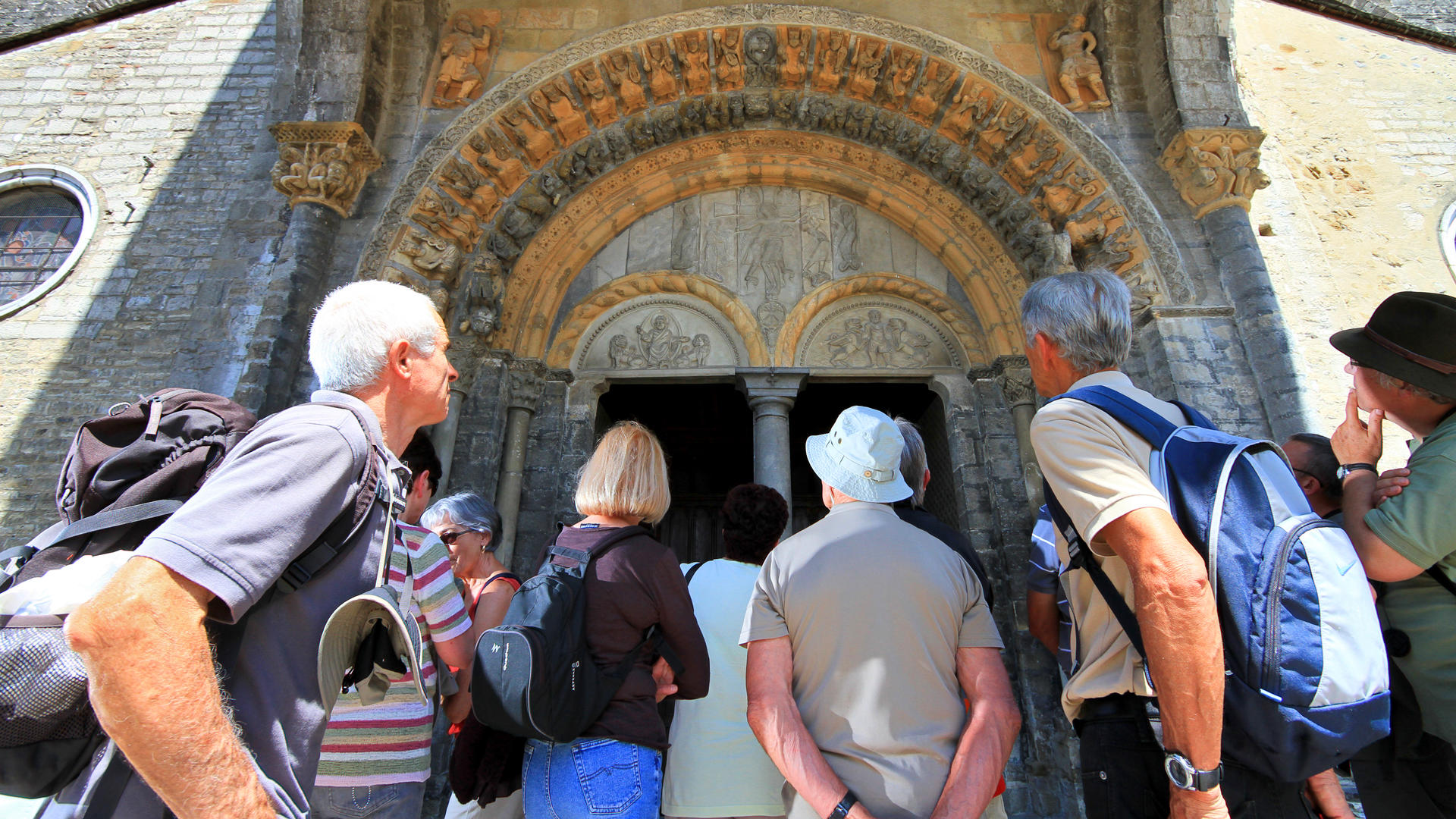 Visita del pórtico de la Catedral de Oloron Santa-María