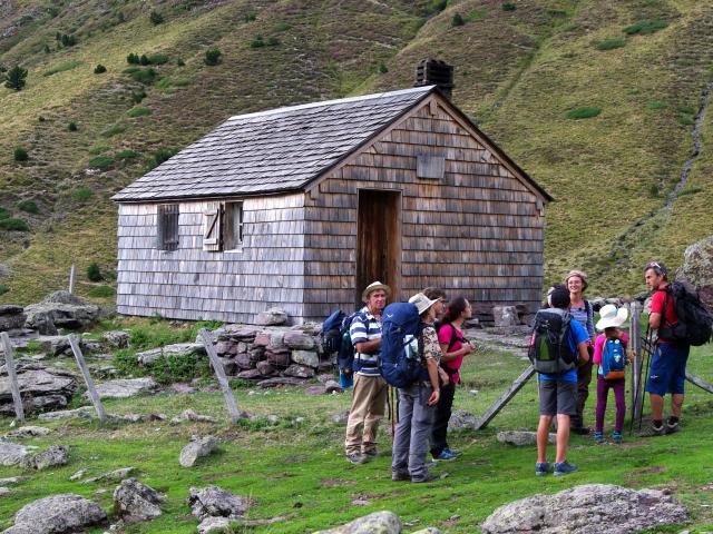 Le groupe au refuge de Larry (Pyrénées béarnaises)