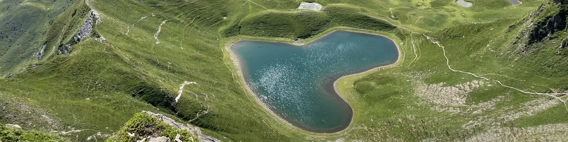 photo du lac de montagnon