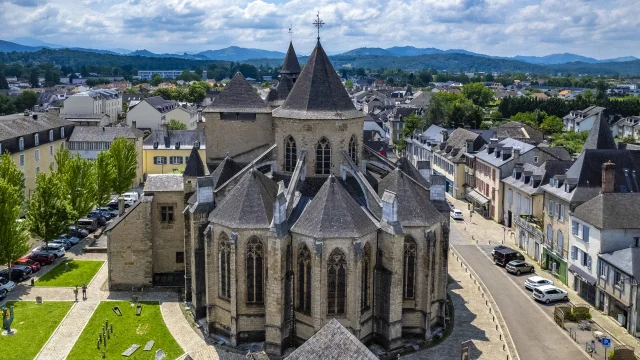 Cathédrale Sainte-Marie, Oloron-Sainte-Marie