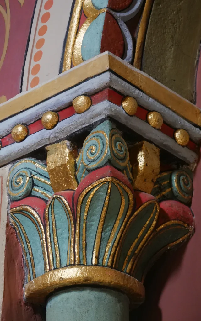 Detail Interieur Eglise Ste Croix Oloron