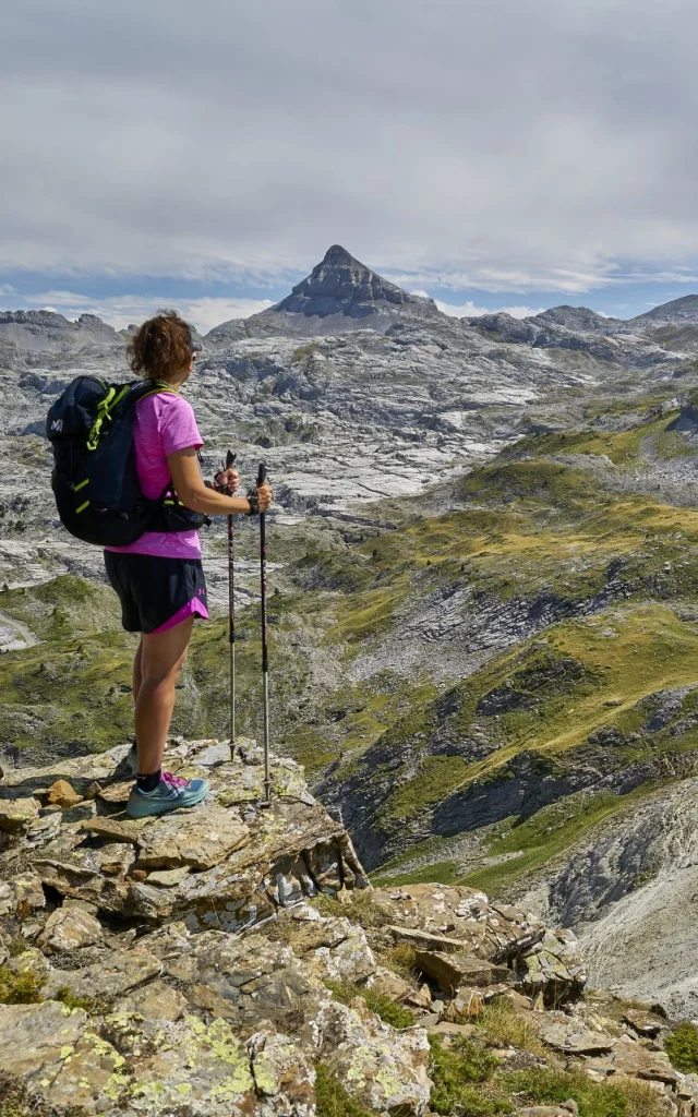 Valle De Baretous Issarbe Y La Pierre