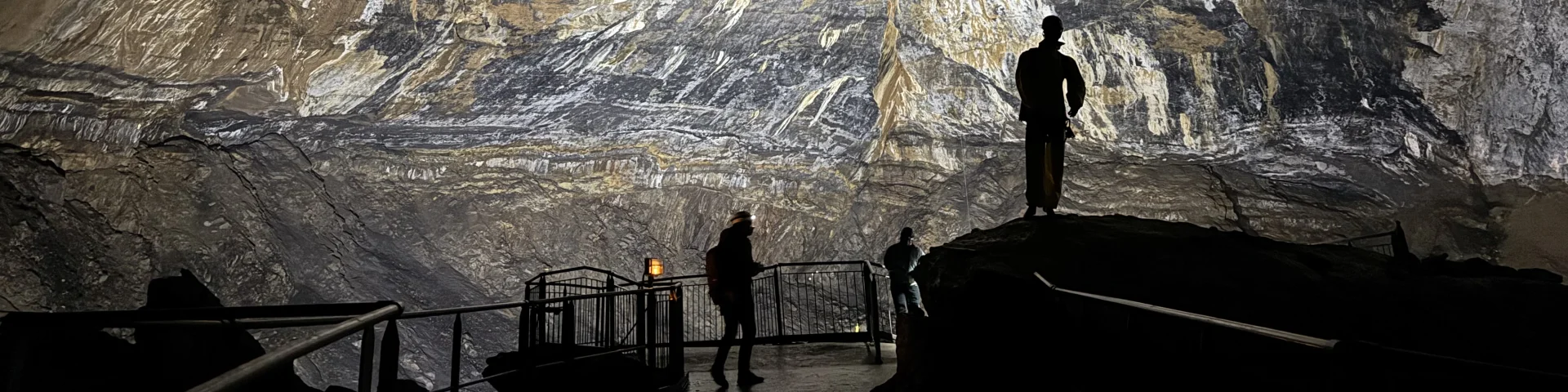 Grotte de la Verna, gouffre le plus grand d'Europe sous la Pierre Saint-Martin