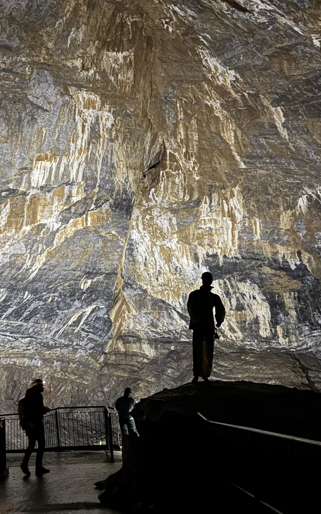 Grotte de la Verna, gouffre le plus grand d'Europe sous la Pierre Saint-Martin