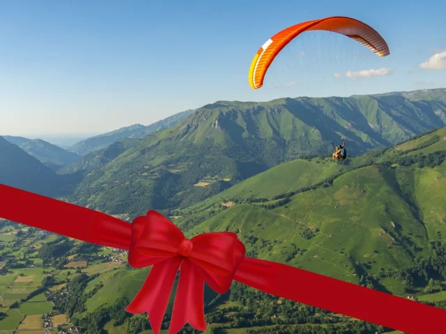 Offrez des bons cadeau des Pyrénées béarnaises : activités, nuits insolites. Noël approche.