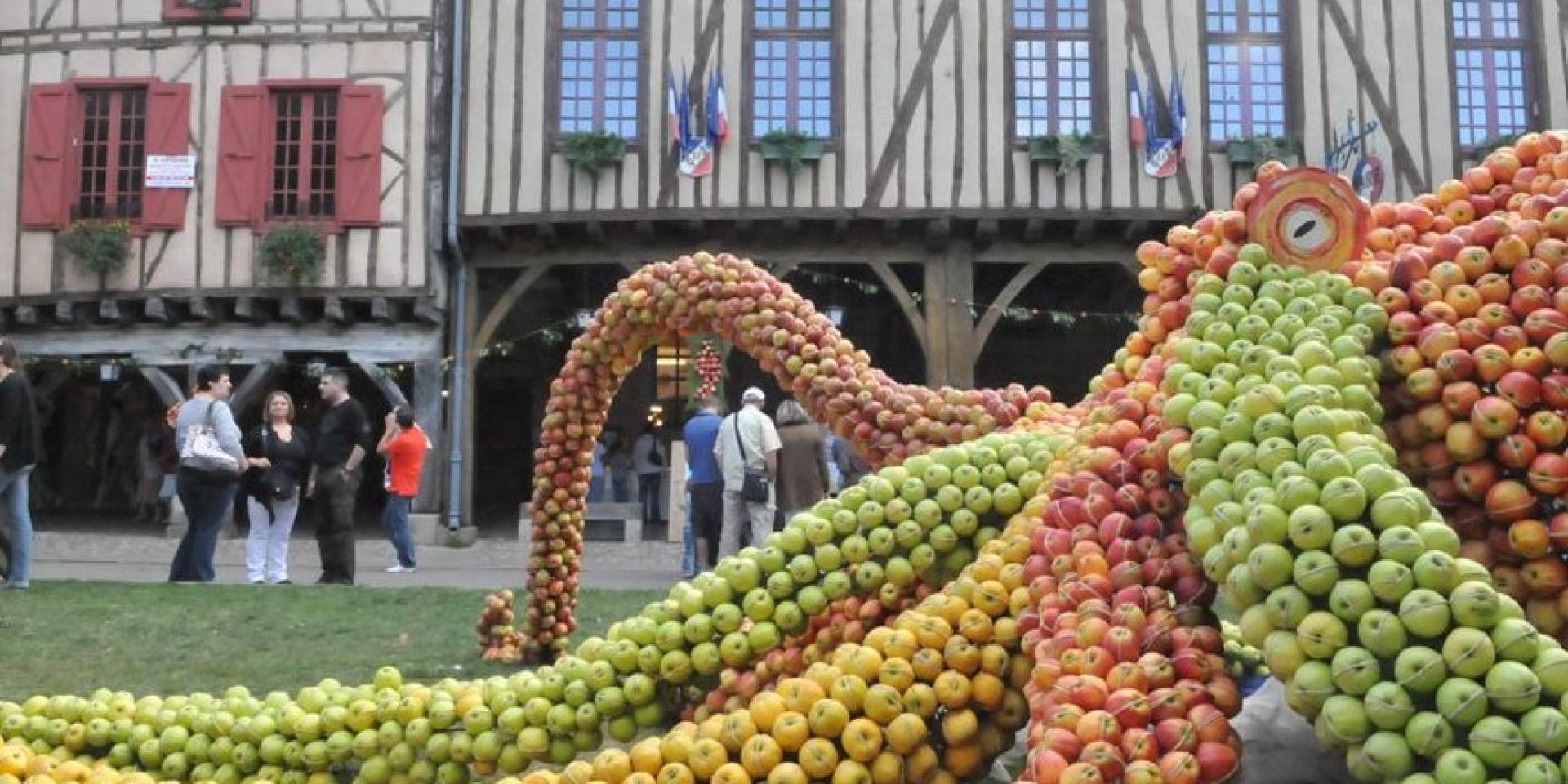 FIESTA DE LA MANZANA DE MIREPOIX
