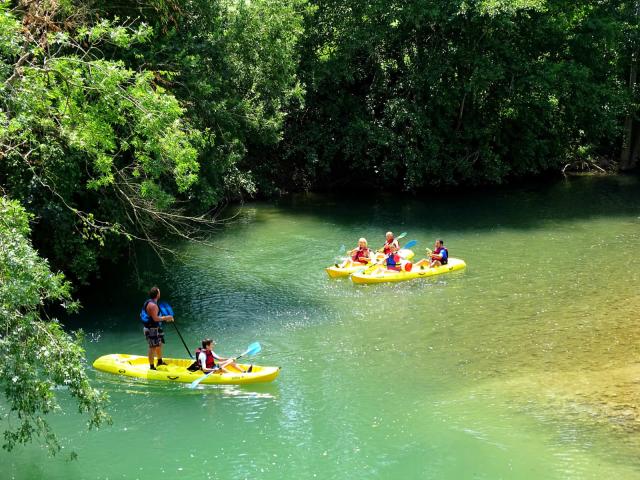 Canoe Hers Vif