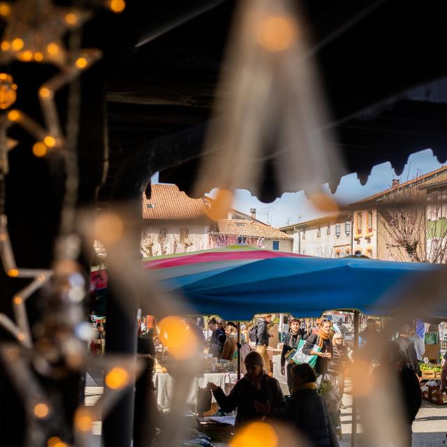 Ambiance de Noël dans les rues de Mirepoix