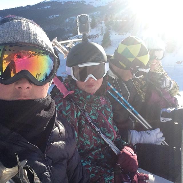 Aux Monts d'Olmes entre amis