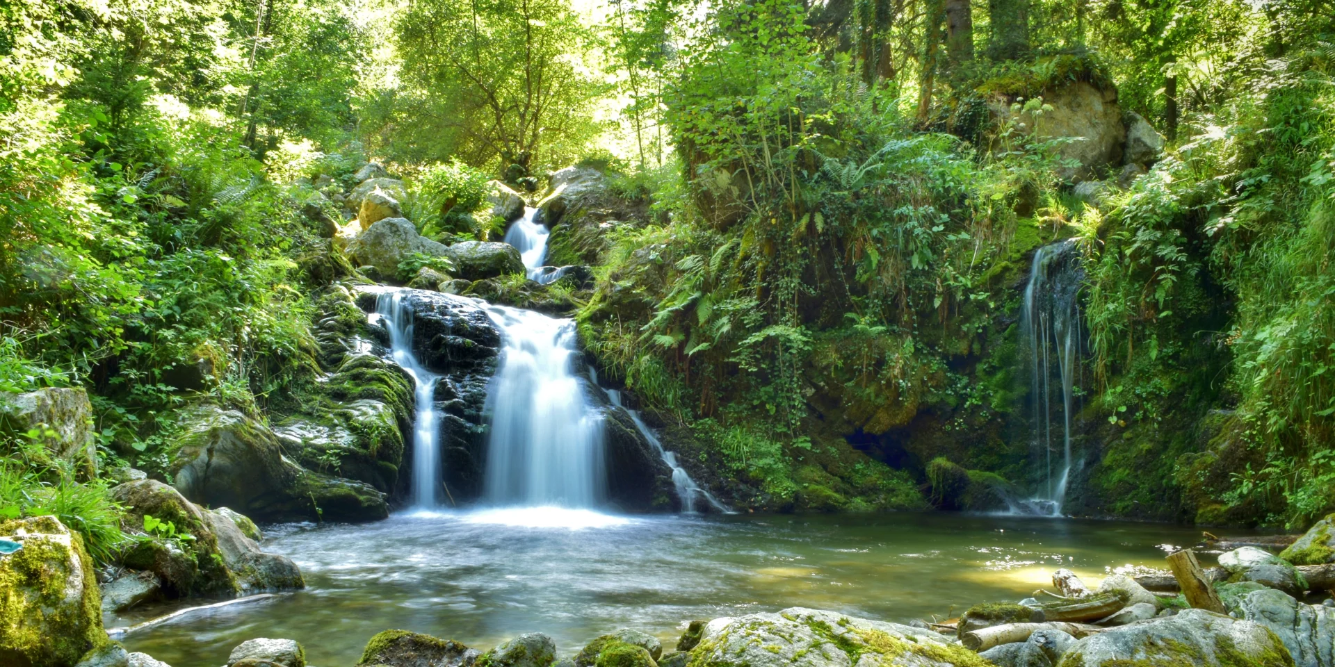 Roquefort les Cascades