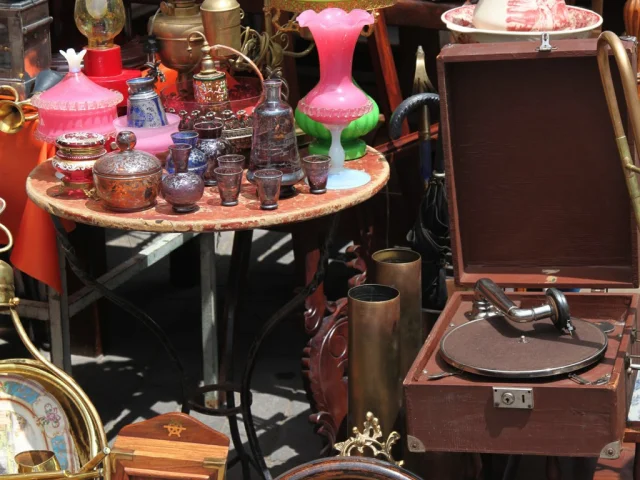 03 Brocante2 Fotolia