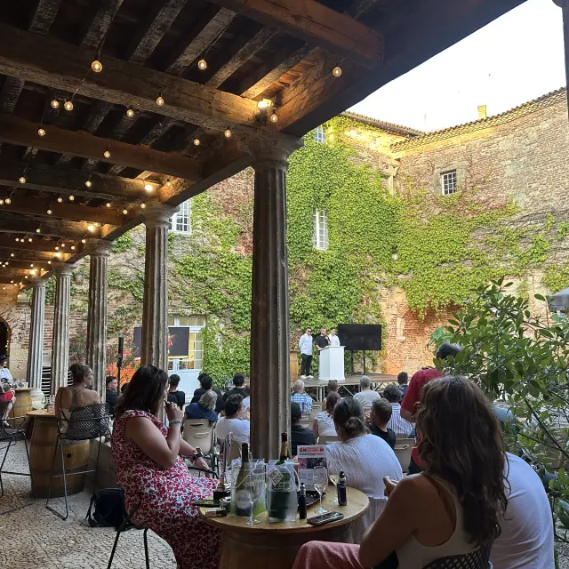 Soiree Cafe Sport 25 Maureenz 27