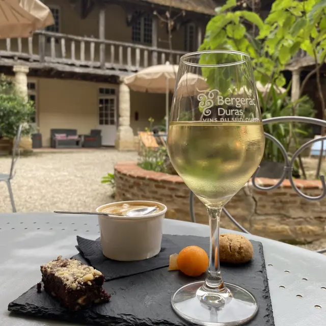 Gastronomie Quai Cyrano