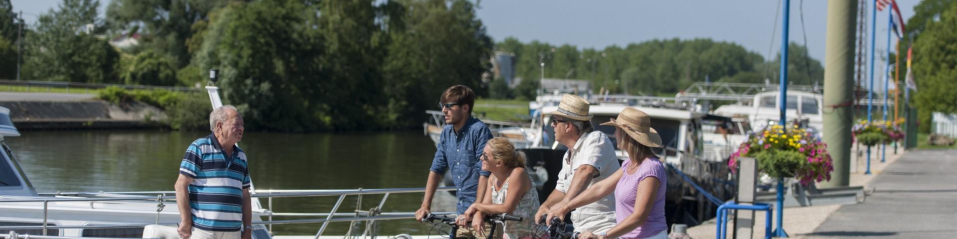 Chauny Halte Nautique Sur La Voie Verte
