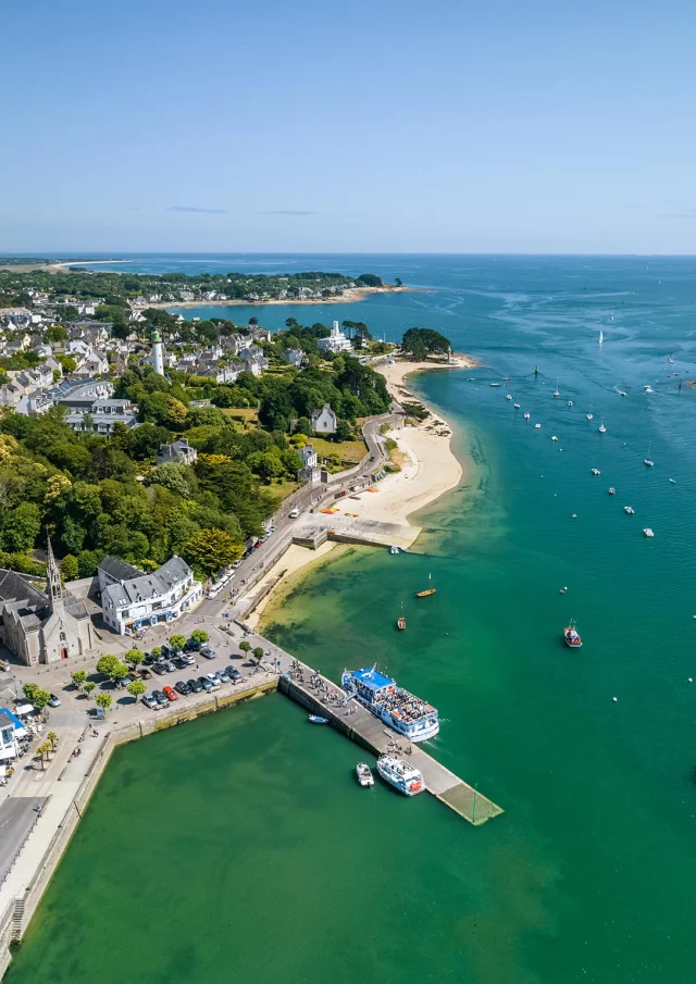 Vue aérienne de l'embarcadère à Bénodet