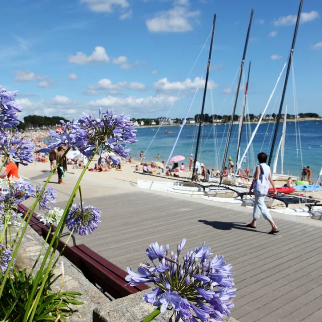 Sur les planches de la corniche de Bénodet