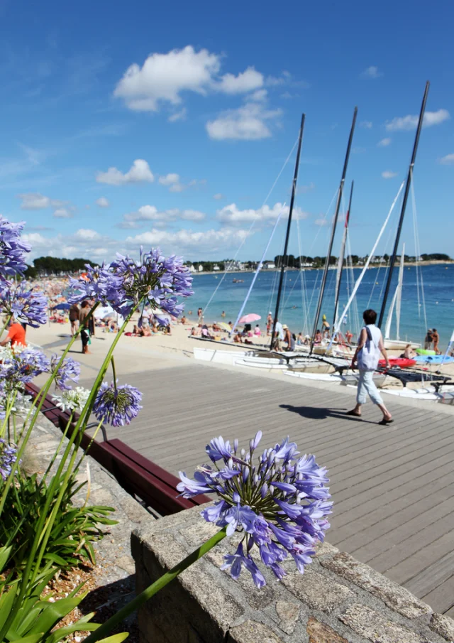 Sur les planches de la corniche de Bénodet